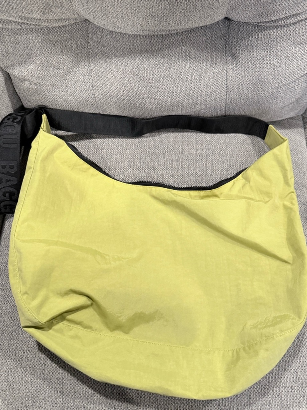 BAGGU Large Crescent Crossbody in Lemongrass.